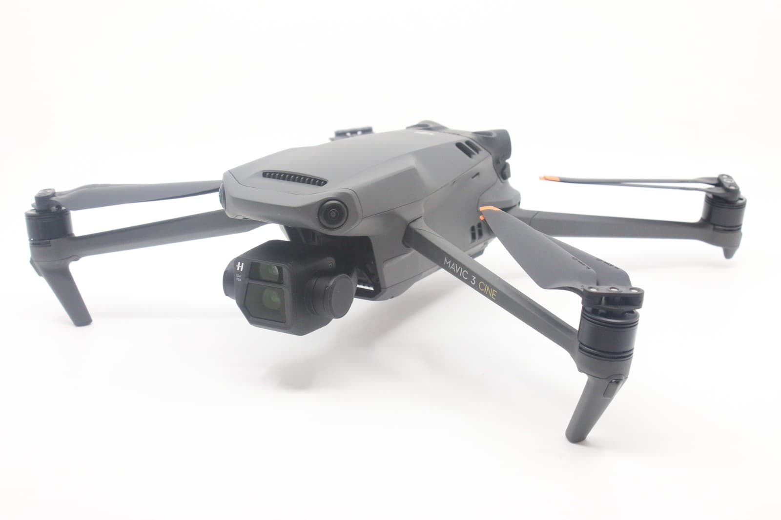 DJI Mavic 3 Cine Premium Combo