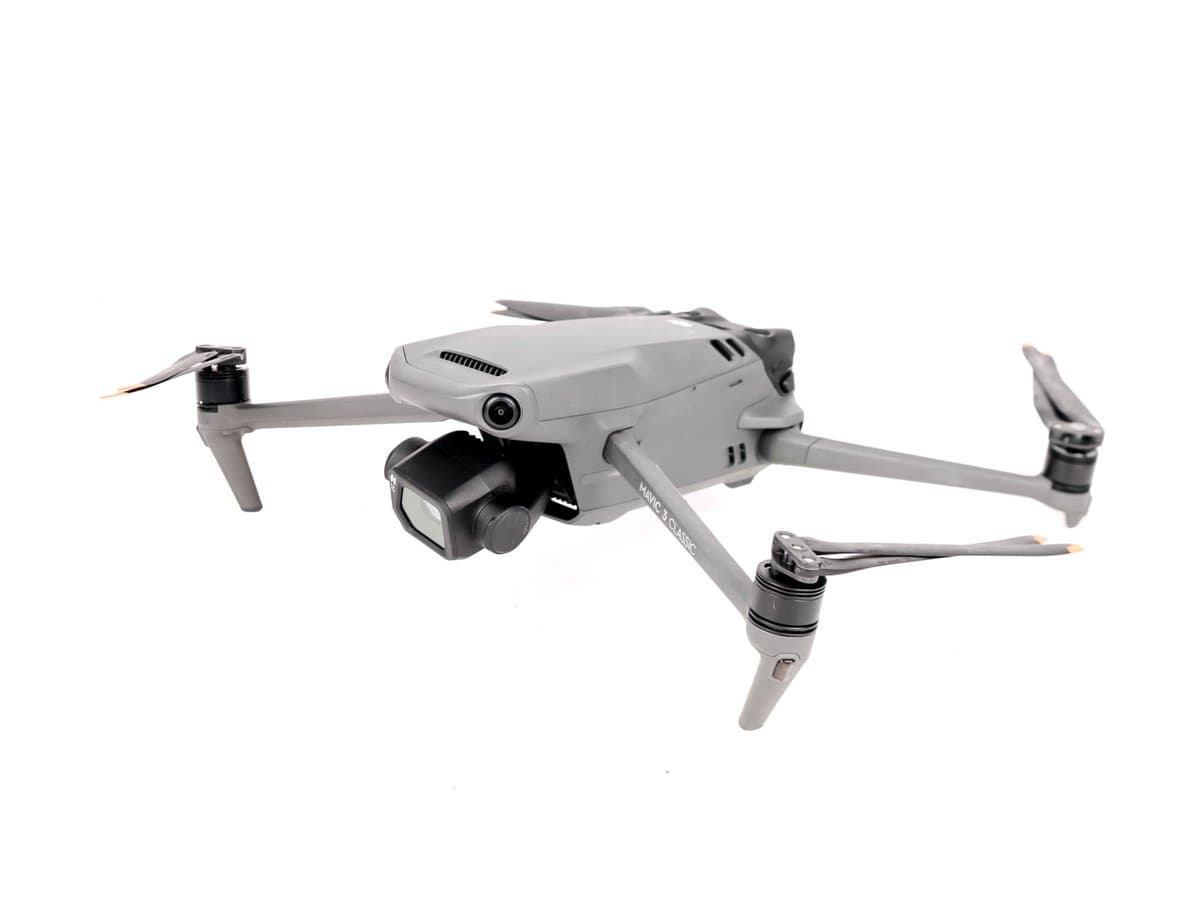 DJI Mavic 3 Classic Fly More Combo