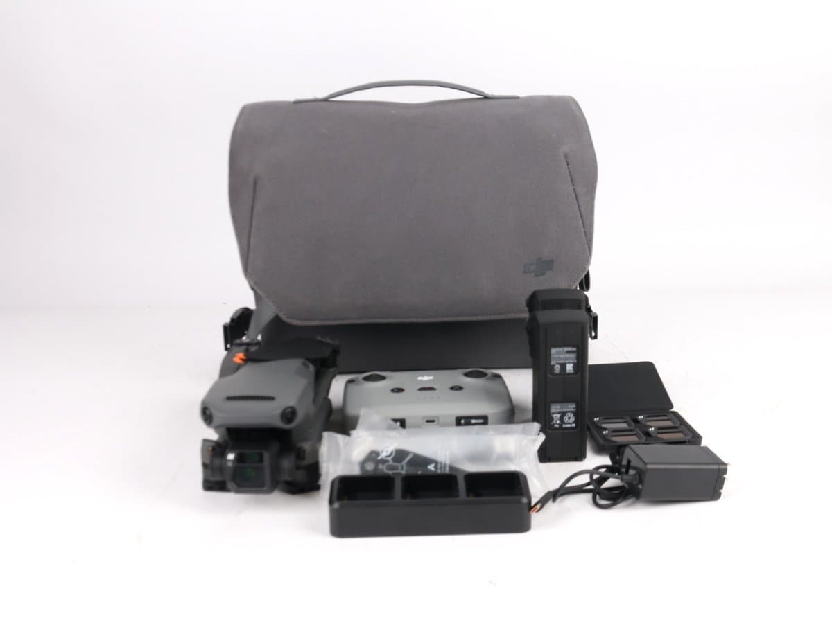 DJI Mavic 3 Fly More Combo